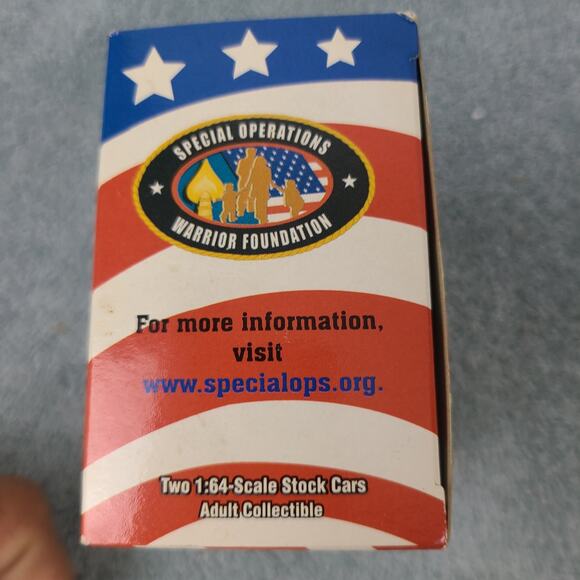 Dale Earnhardt Jr 2007 Stars & Stripes Heros 1/64 Diecast Cars Special Operators - Picture 6 of 7